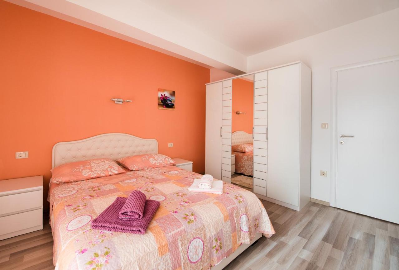 Apartments Care Donji Okrug  Екстериор снимка