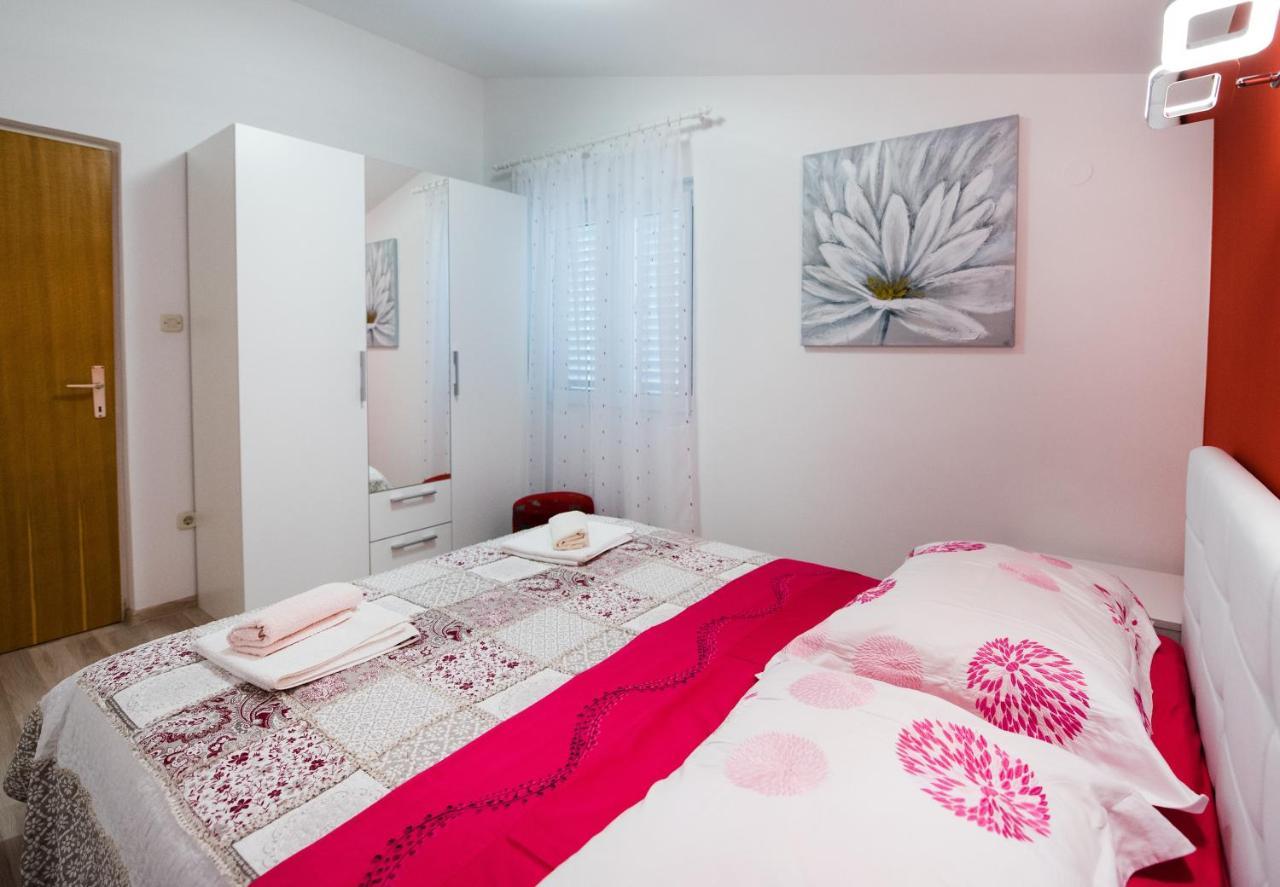 Apartments Care Donji Okrug  Екстериор снимка